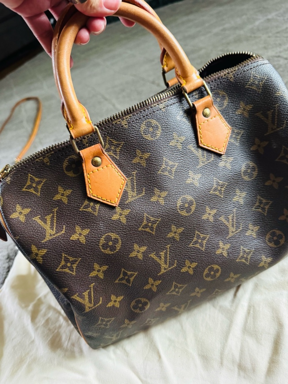Vintage Louis Vuitton Speedy 25 Monogram – Authentic 1988